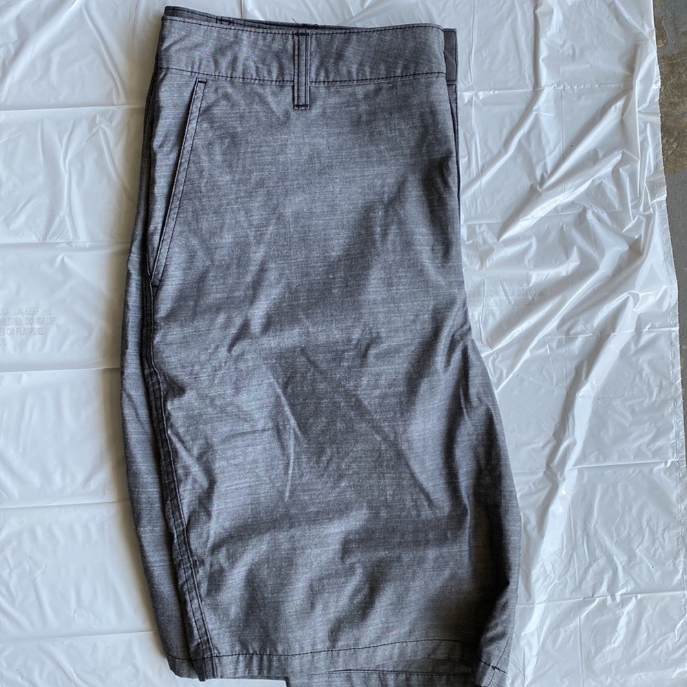 Mens Shorts - Picture 5 of 8